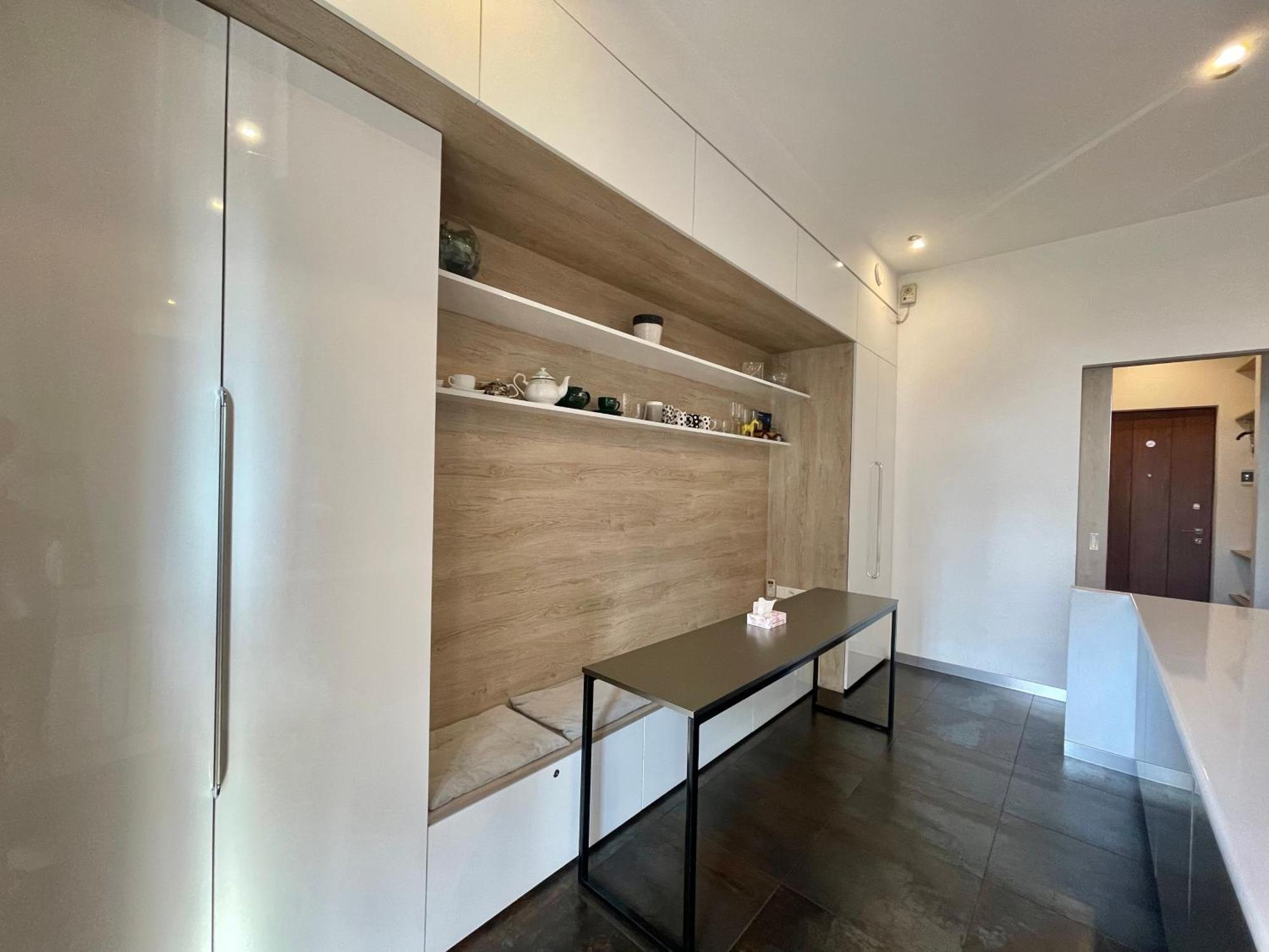 Metro Apartment Jerevan Buitenkant foto